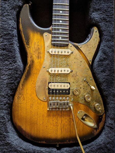 Gibson ES-135 E-Gitarre mit hohlem Körper