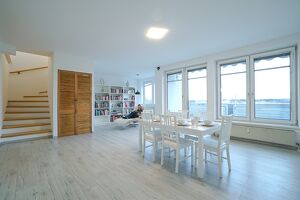 500m Hirschstettner Badeteich! 6min to U1 Kagraner Platz by Tram! 1 Loggia I 2 Roof Top Terraces I Air Conditioning I Parking Garage (optional)