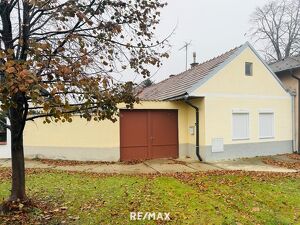 Kleines gem&uuml;tliches Einfamilienhaus mit Pool
