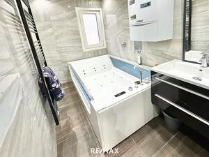 Stylisch renovierte Wohnung mit guter Infrastruktur