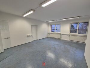 B&uuml;rofl&auml;che am Fu&szlig;e des Schlossberges Graz