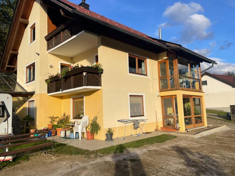 Wohnhaus in sonniger Lage, Finkenstein-Mallenitzen