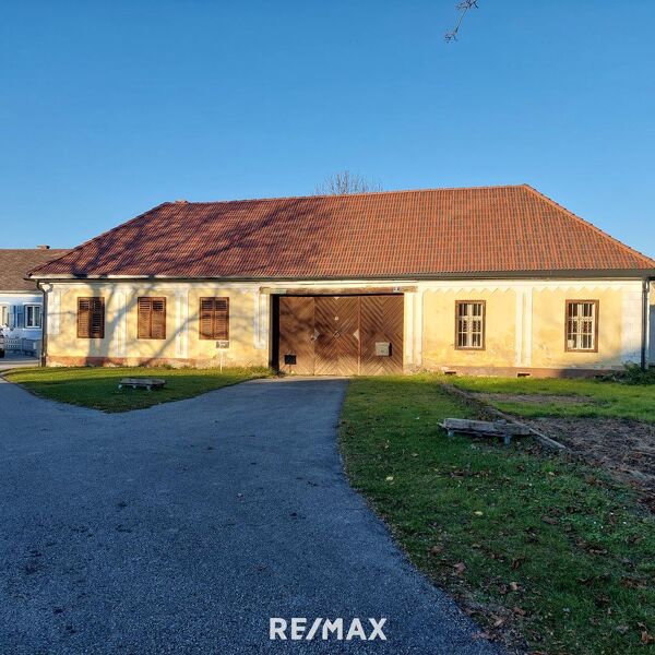 Traditioneller Vierkanthof