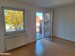 Helle Gar&ccedil;onni&egrave;re mit sch&ouml;nem Balkon