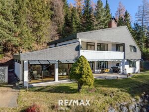Traumhaus in sonniger Alleinlage ? gro&szlig;z&uuml;giges Wohnhaus mit Einliegerwohnung & Panoramaaussicht