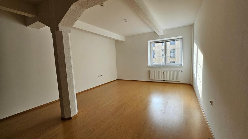 Ger&auml;umige Wohnung mit Morgensonne