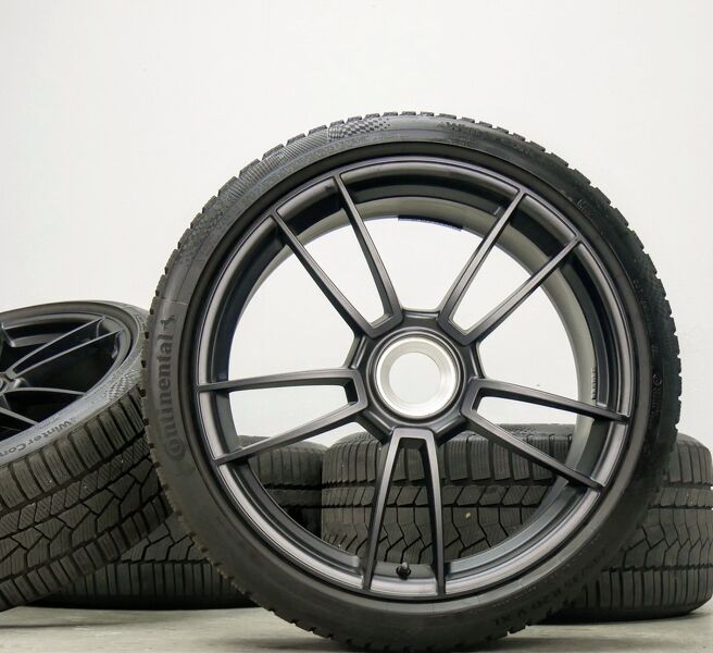 Porsche 911 992 Carrera GTS 20-21 Zoll Winterkomplettradsatz