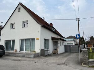 Tolle Gelegenheit! M&ouml;blierte gro&szlig;e Wohnung Top 4