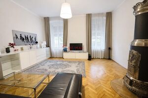 Stilvolle Altbauwohnung mit Terrasse und Carport in Klagenfurt am W&ouml;rthersee