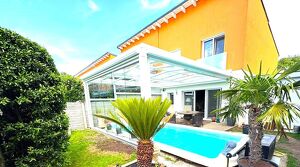 NEU! REIHENHAUS-OASE! POOL! SAUNA! KOMPLETT M&Ouml;BLIERT! SEE-N&Auml;HE!