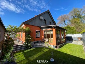 Zentral gelegenes Einfamilienhaus mit Garten und Garage in Sch&auml;rding