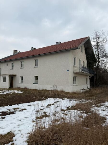 Grundst&uuml;ck mit renovierungsbed&uuml;rftigem Haus nahe Linz ? mit Baugenehmigung