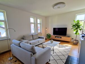 Helle 2,5-Zimmer-Wohnung mit Potenzial in Top-Lage