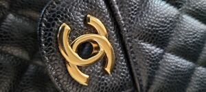 Chanel Classic Flap Medium Tasche