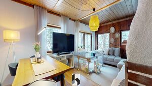 Gro&szlig;z&uuml;giges Wohnen mit traumhafter Aussicht in Zentrumsn&auml;he von Imst!