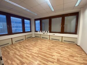 B&uuml;ros in H&uuml;tteldorf ab 25m&sup2;