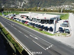 Verkehrsg&uuml;nstig gelegenes Autohaus mit Werkst&auml;tte im Tiroler Unterland zu mieten