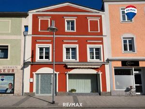 Juwel am Eferdinger Stadtplatz ? B&uuml;rgerhaus mit gro&szlig;em eigenen Garten