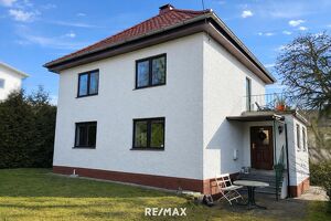 ***Besichtigungstag, Samstag 23. Mai 2026 von 10 - 13 Uhr***Charmantes Einfamilienhaus in sonniger Lage nahe Sch&auml;rding