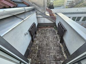 Kleine Terrasse - DG Wohnung