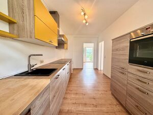 3-ZIMMER-WOHNUNG *72 m&sup2; + Loggia *Innenstadtn&auml;he