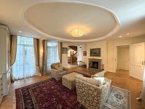 Edle Wohnperle mit Repr&auml;sentationspotenzial in Stammersdorf // Prestigious residential jewel with representative potential in Stammersdorf //