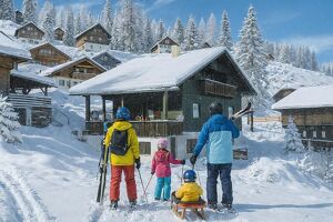 Ski-in/Ski-out Haus am Nassfeld ? Renditeobjekt mit drei Einheiten und PV-Anlage