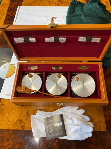 Hardy 1912 Perfektes Lachsrollen-Set mit 3 Rollen