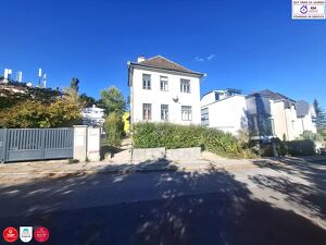 Wohnen zwischen Stil und Natur ? wundersch&ouml;ne lichtdurchflutete Altbauwohnung mitten im Gr&uuml;nen