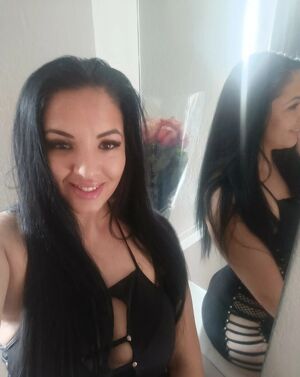 Sexy Junge Vivien Full Service Alles M&ouml;glich !