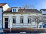 Gro&szlig;z&uuml;giges Stadthaus mit Potential in Ternitz