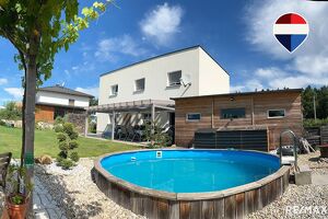 Einfamilienhaus in Siedlungslage ? Wohnen mit Qualit&auml;t und Lebensgef&uuml;hl