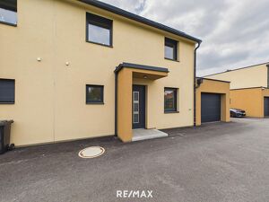 Neuwertiges Reihenhaus mit Garten, Garage & Top-Ausstattung in Parndorf!