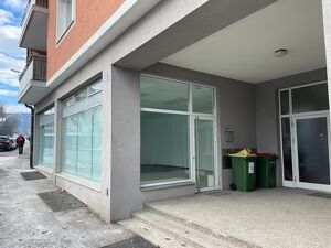 Helles Gesch&auml;ftslokal mit gro&szlig;em Schaufensterfl&auml;chen, Villach V&ouml;lkendorf