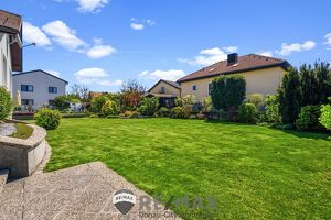 "Gepflegter Bungalow mit Garten in Oberhausen"