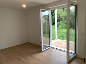 Erstbezug - Gartenwohnung - Zweiraumwohnung inkl. wei&szlig;er Tischlerk&uuml;che
