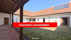 Bezugsfertiges LANDHAUS mit uneinsichtigem Innenhof  KAUFANBOT ANGENOMMEN