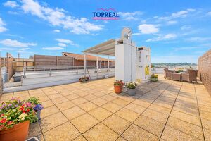 Gro&szlig;z&uuml;gige 3-Zimmer-Wohnung mit 77 m&sup2; Dachterrasse in Top-Lage - Dachterrassen Traum in Marchtrenk