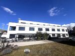 "Wohnung mit Balkon und Parkplatz"