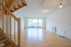 4-Zimmer- Maisonette mit Balkon! Besichtigung SOFORT m&ouml;glich!