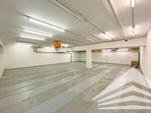 Lagerfl&auml;chen von 26m&sup2; - 171 m&sup2; im PAUL HAHN CENTER!