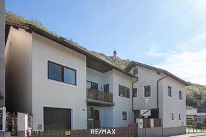 Charmantes Ein-/ Zweifamilienhaus mit Terrasse & Ausbaupotenzial in Furth bei G&ouml;ttweig