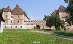 "HISTORISCHES INVESTITIONSOBJEKT"