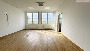 Provisionsfrei: Modernes B&uuml;ro im Concorde Business Park zu mieten