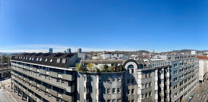 Komplett sanierte, helle 3,5-Zimmer-Wohnung mit Loggia und toller Fernsicht - verfügbar ab Juli 2026