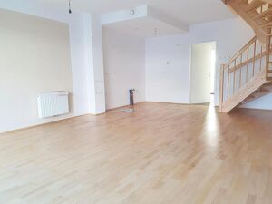 4-Zimmer-Maisonette mit Terrasse und Garten! Besichtigung SOFORT m&ouml;glich!