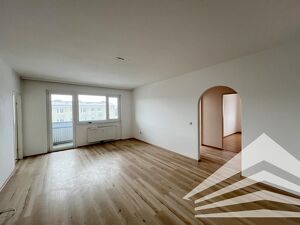 HAID - gut aufgeteilte 4-Zimmer Wohnung mit Balkon - ab sofort beziehbar!