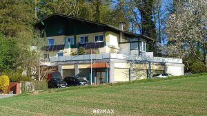 Gro&szlig;z&uuml;giges Landhaus mit TOP Garten in Waldrandlage!
