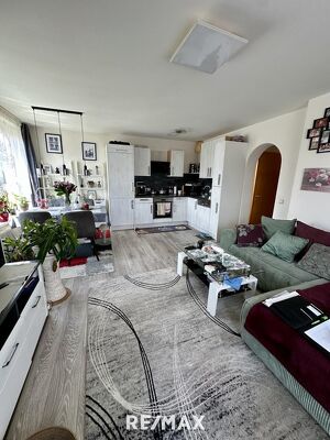 Gem&uuml;tliche 3 Zimmer-Mietwohnung mit Loggia und Garagenstellplatz - voll m&ouml;bliert
