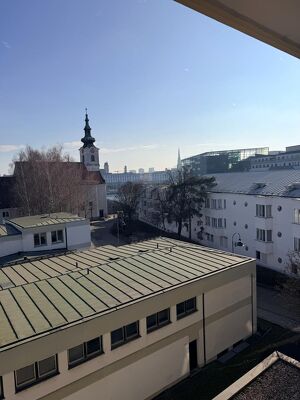 Wohnen in Bestlage Urfahr ? helle 71 m&sup2; mit Lift & viel Potenzial